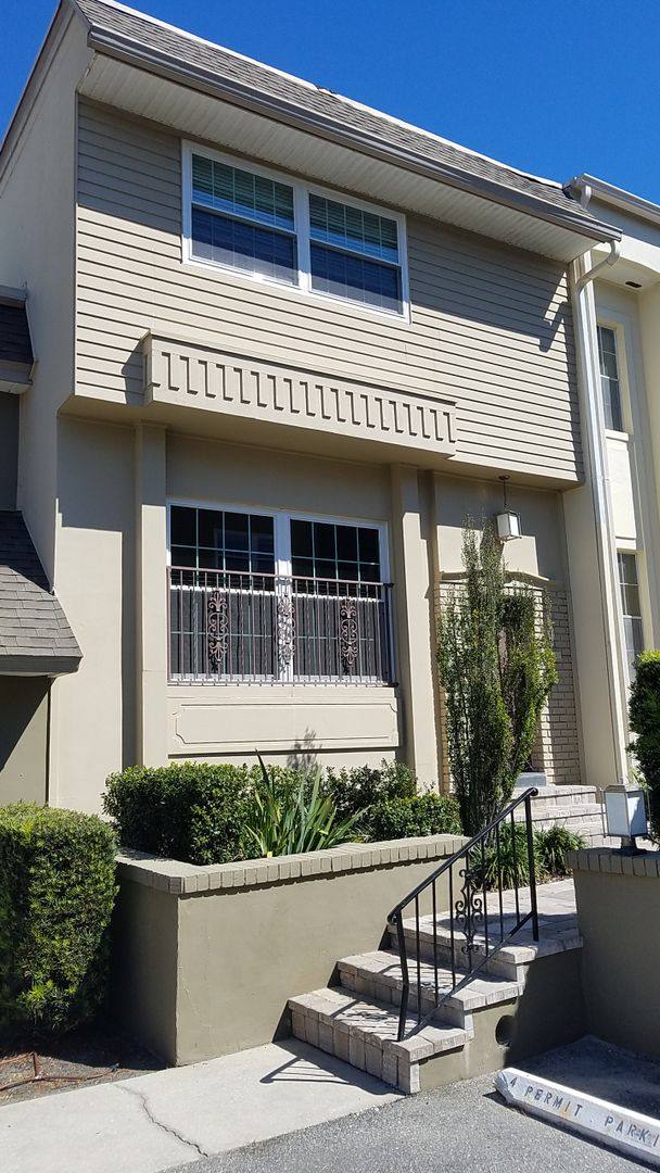 Townhouse for rent at 612 E Church St, Orlando, FL 32801