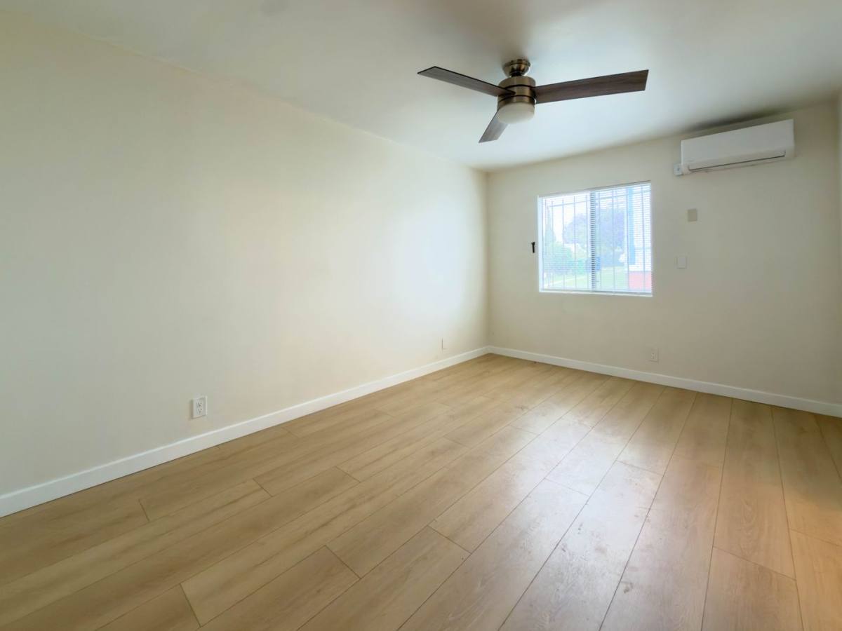 Apartment for rent at 322 N Benton Way, Los Angeles, CA 90026