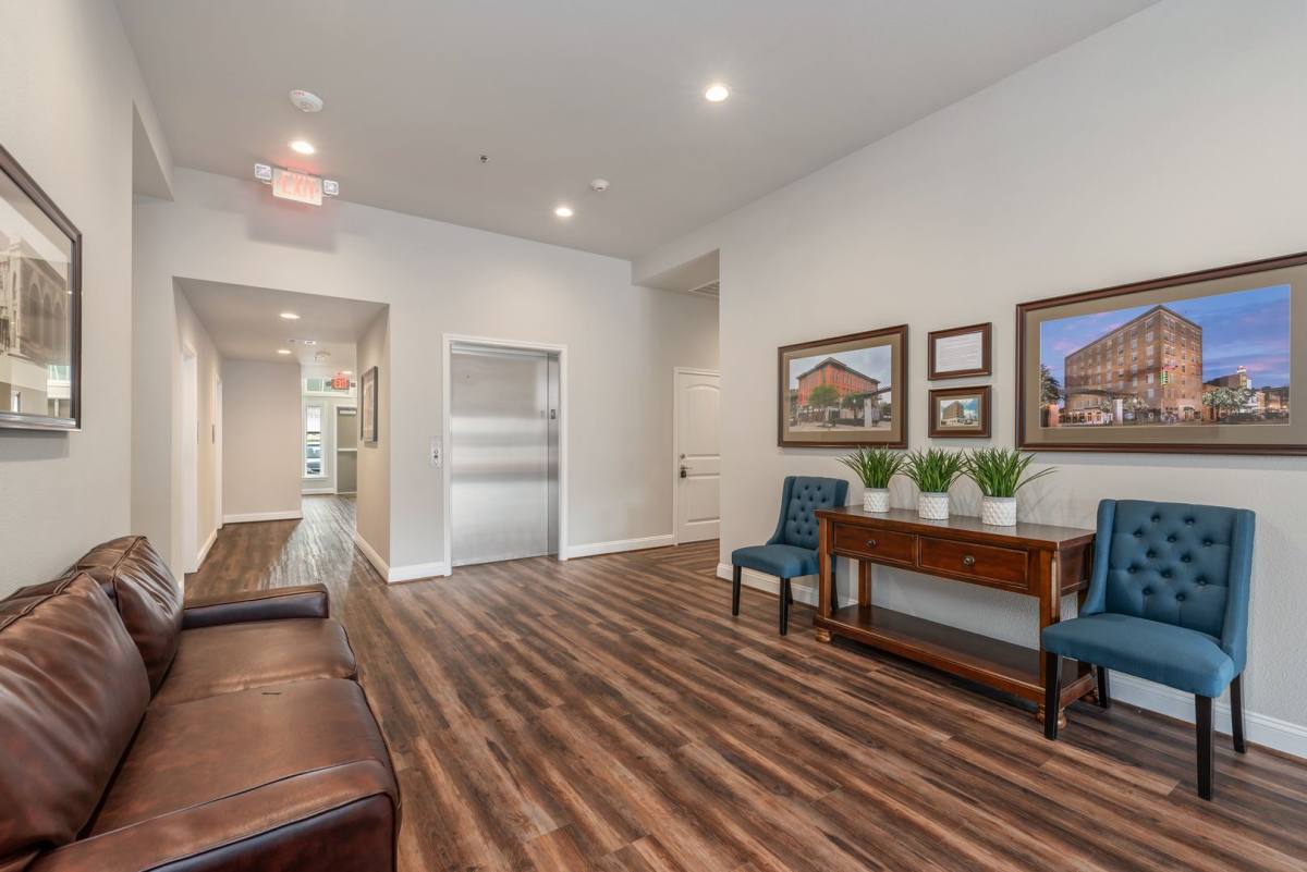 Apartment for rent at 401 N Main St, Bryan, TX 77803