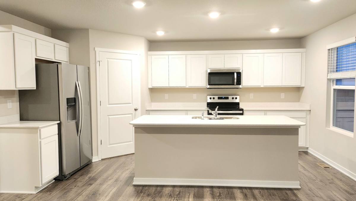 House for rent at 2459 SE Fox Valley Dr, West Des Moines, IA 50265
