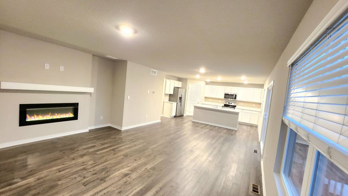 House for rent at 2459 SE Fox Valley Dr, West Des Moines, IA 50265