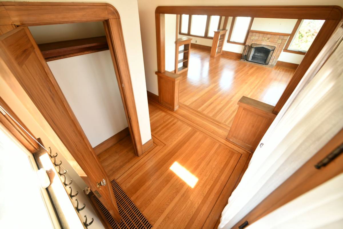 Apartment for rent at 5301-5311 Miles Ave, Oakland, CA 94618