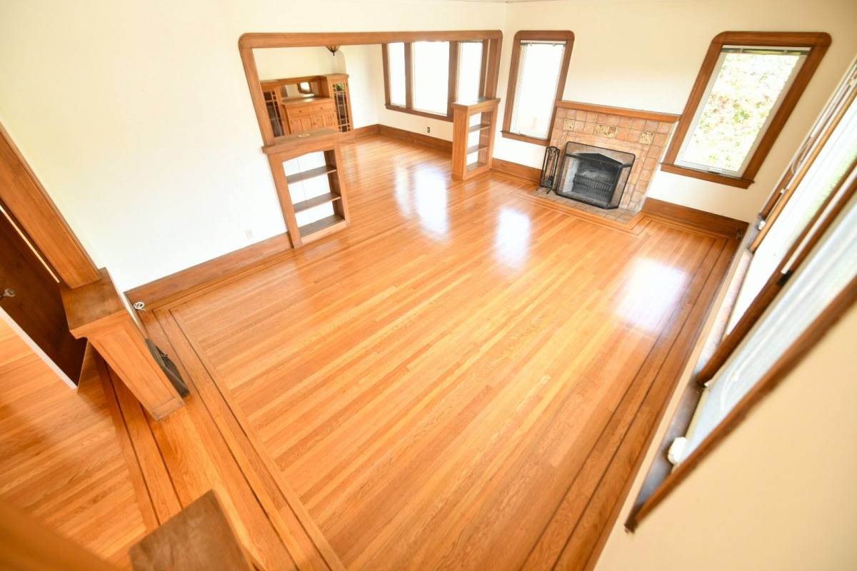 Apartment for rent at 5301-5311 Miles Ave, Oakland, CA 94618