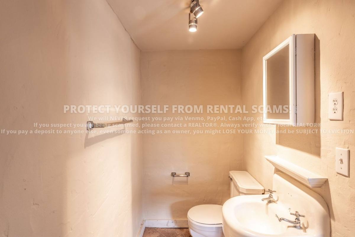 Apartment for rent at 311 N Eureka Alley, Fayetteville, AR 72701