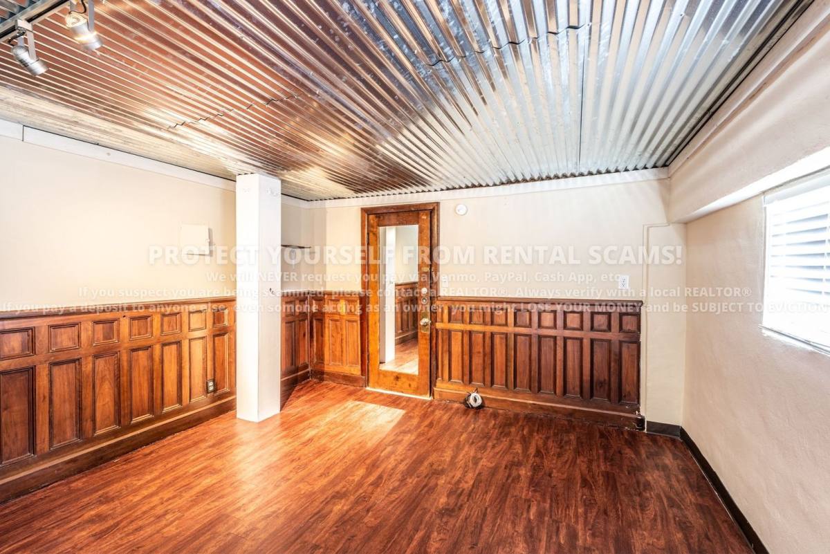 Apartment for rent at 311 N Eureka Alley, Fayetteville, AR 72701