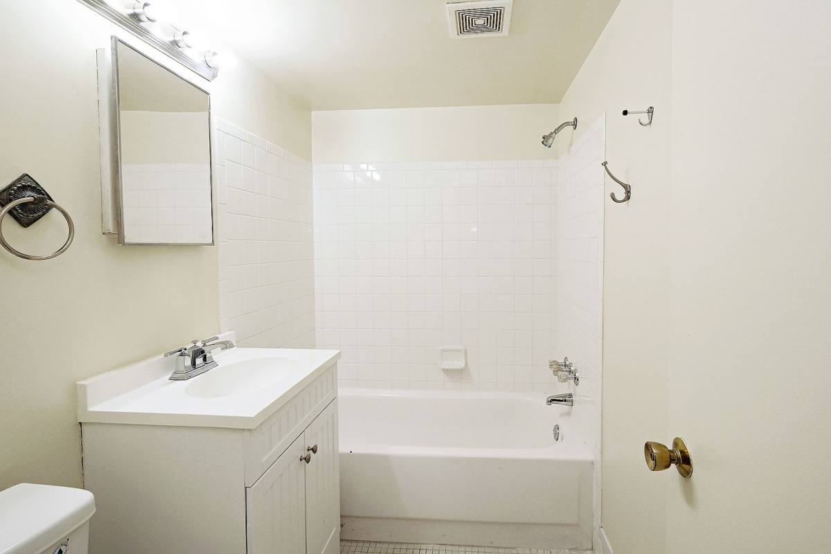 Condo for rent at 511 N 1st St, Charlottesville, VA 22902