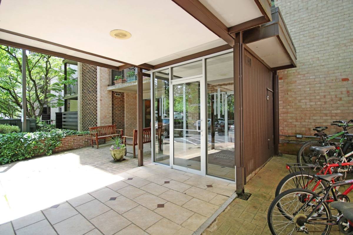 Condo for rent at 511 N 1st St, Charlottesville, VA 22902