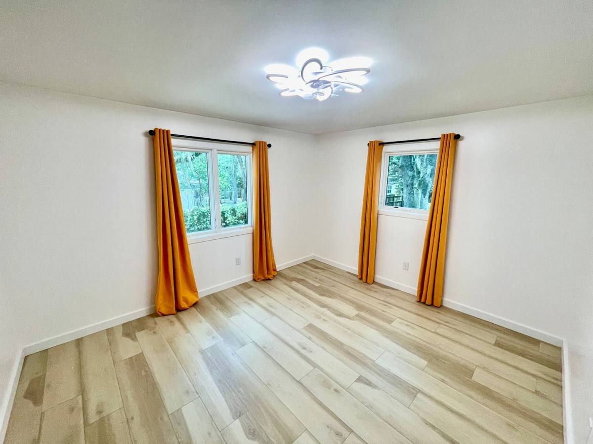 House for rent at 724 N 14th St, Fernandina Beach, FL 32034