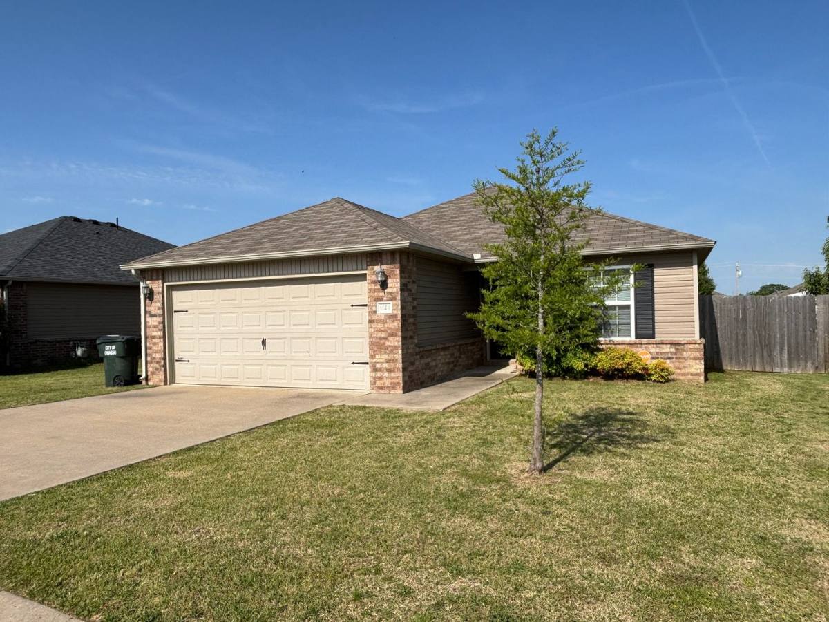 House for rent at 6618 N 128th E Court, Owasso, OK 74055