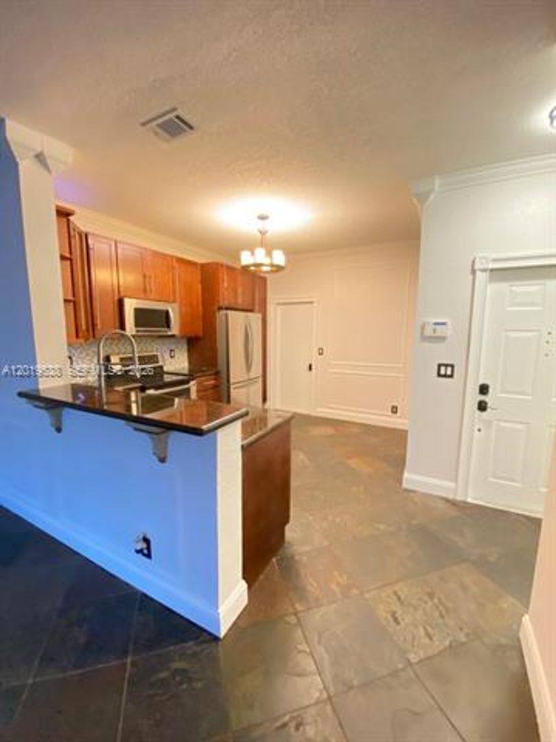 Townhouse for rent at 2041 Pompeii Court, Fort Lauderdale, FL 33327