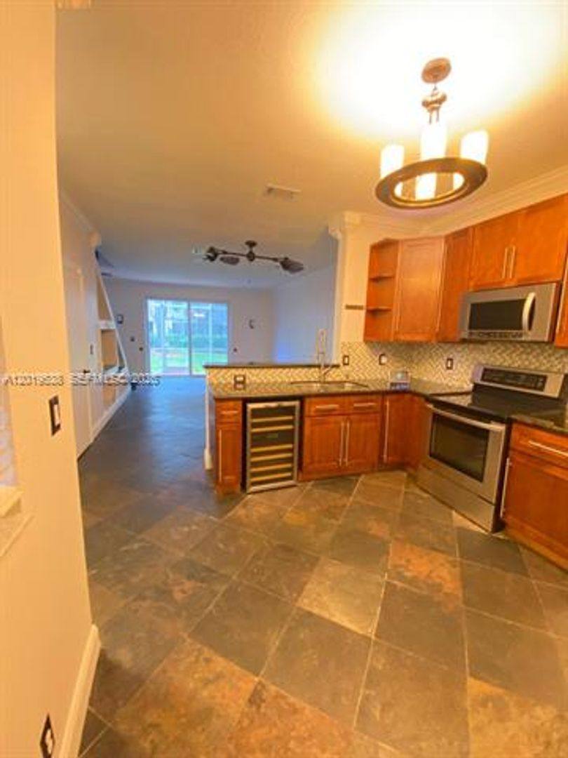 Townhouse for rent at 2041 Pompeii Court, Fort Lauderdale, FL 33327