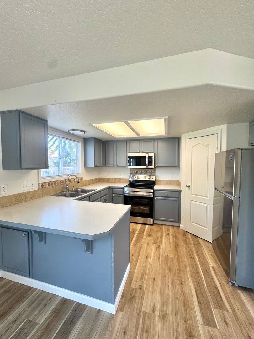 House for rent at 844 W Georgia Ave, Nampa, ID 83686