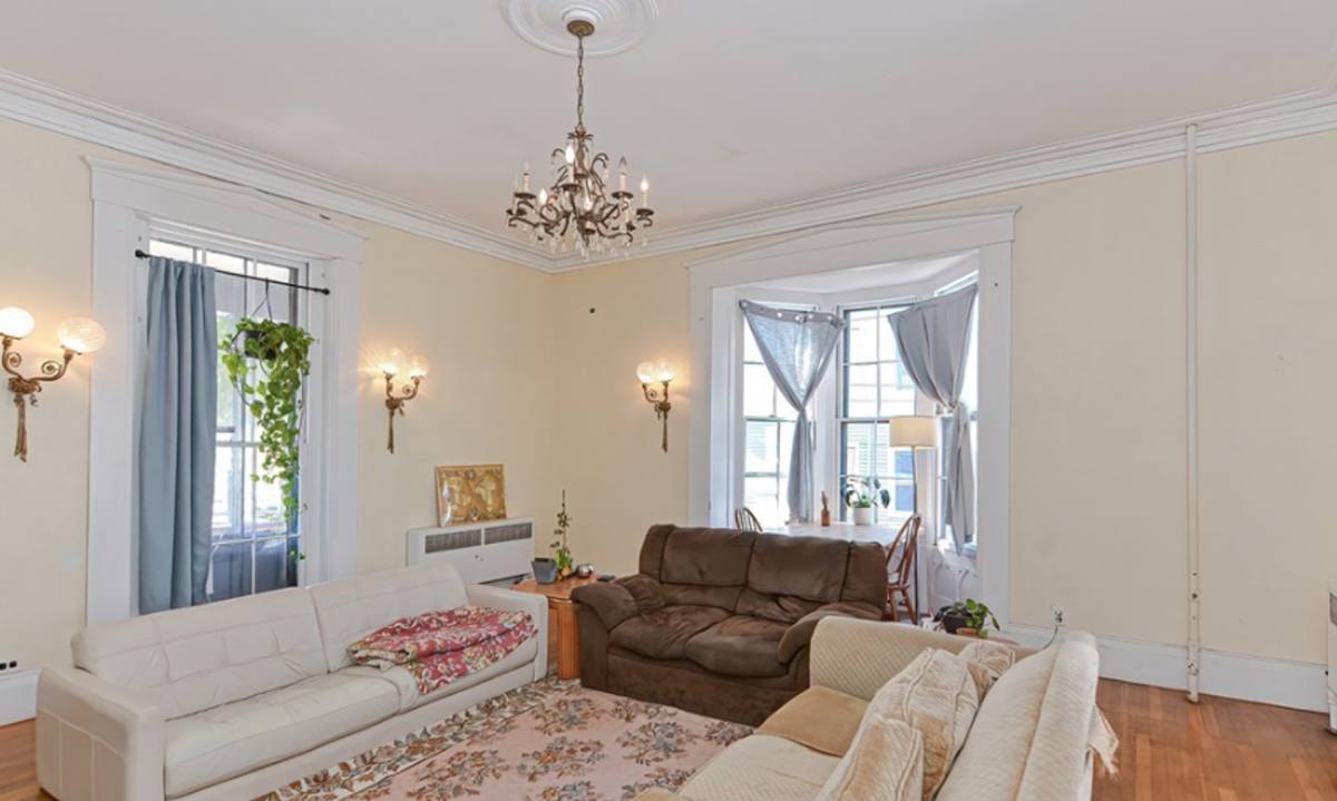 Townhouse for rent at 139 Hillside St #1A, Roxbury Crossing, MA 02120