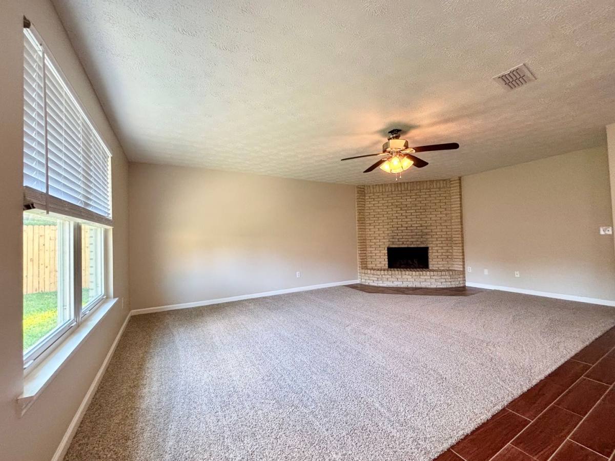 House for rent at 1747 Papaya Dr N, Orange Park, FL 32073