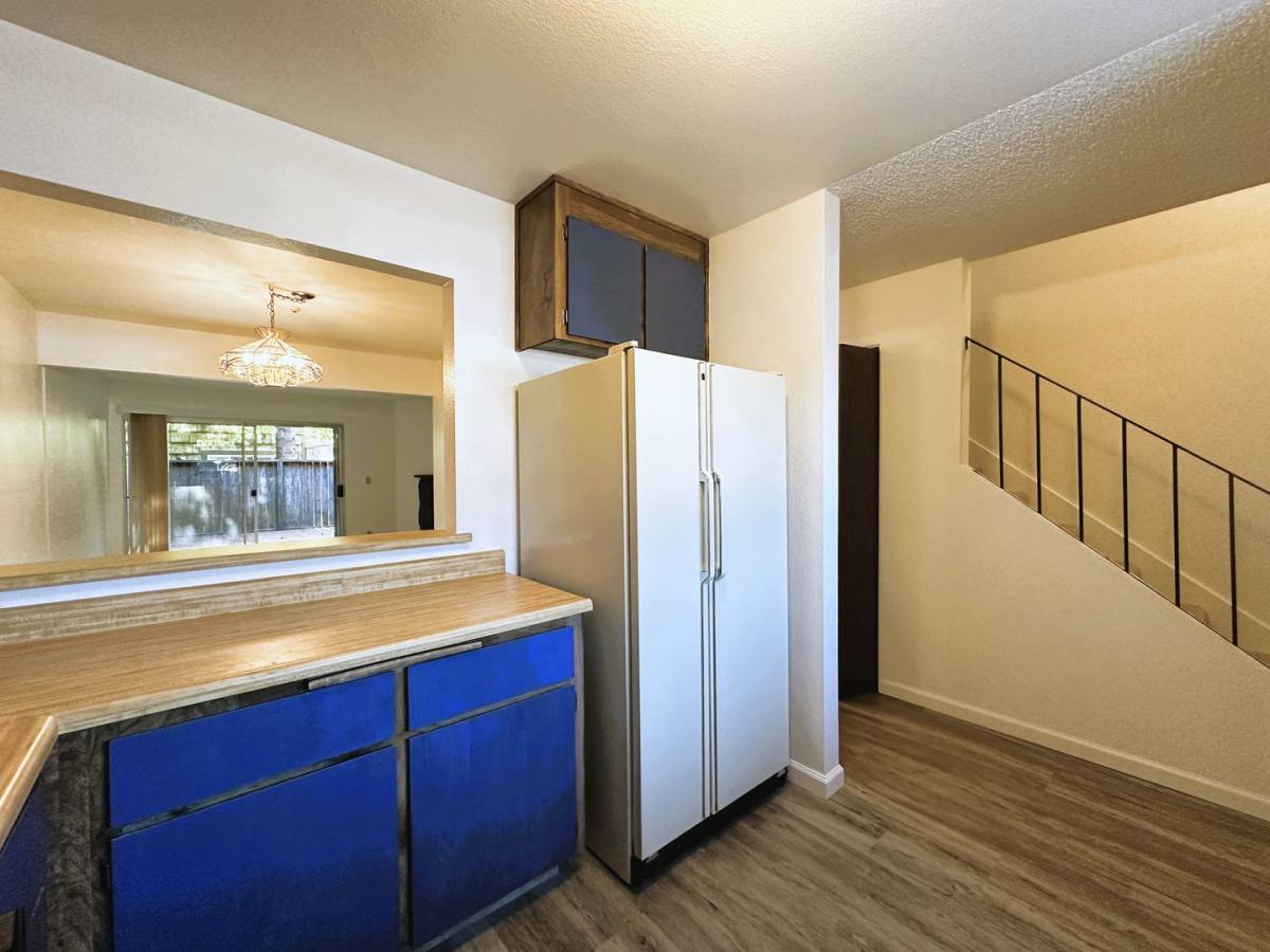 Townhouse for rent at 1358 Parkway Dr, Rohnert Park, CA 94928