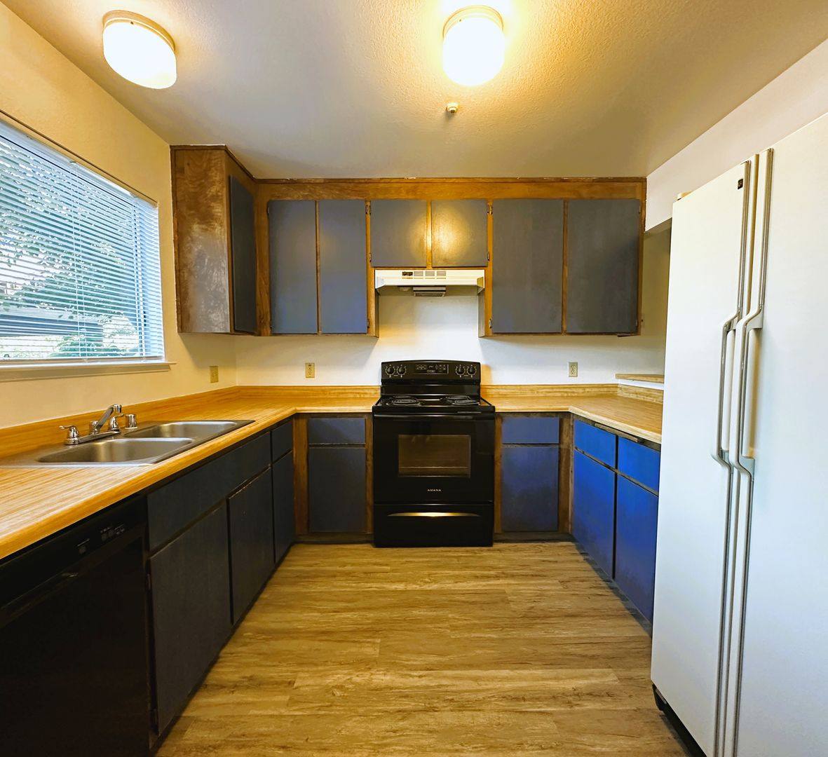 Townhouse for rent at 1358 Parkway Dr, Rohnert Park, CA 94928