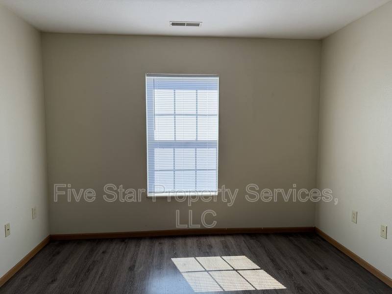 Townhouse for rent at 799 Titan Court, Chatham, IL 62629