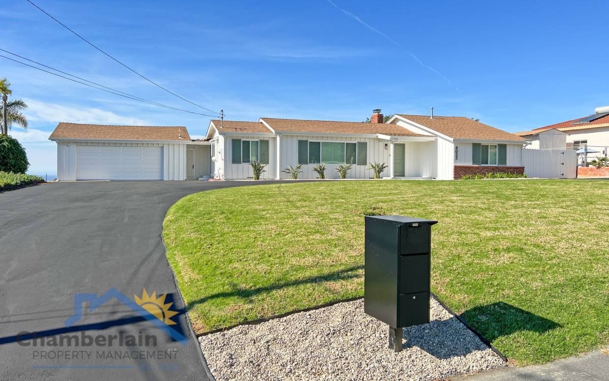 House for rent at 4033 Skyline Rd, Carlsbad, CA 92008