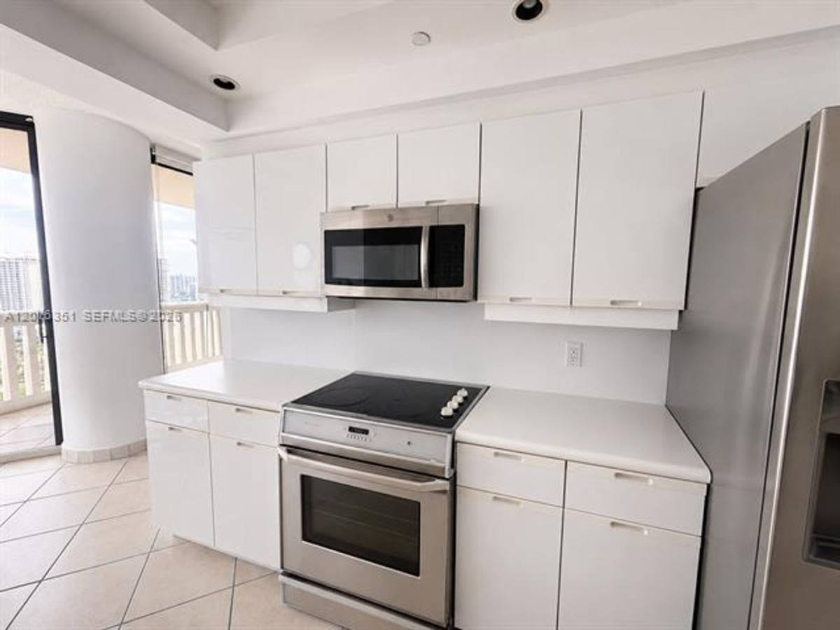 Condo for rent at 2000 Island Blvd, North Miami Beach, FL 33160