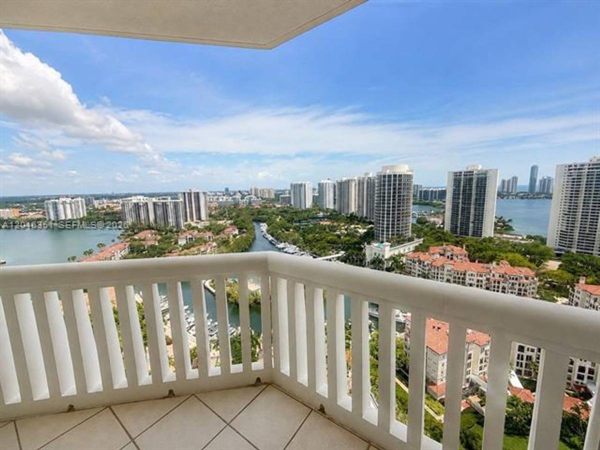 Condo for rent at 2000 Island Blvd, North Miami Beach, FL 33160