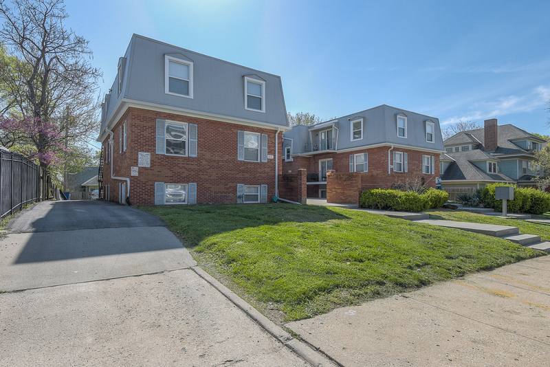 Apartment for rent at 4115 Warwick Blvd #5, Kansas City, MO 64111