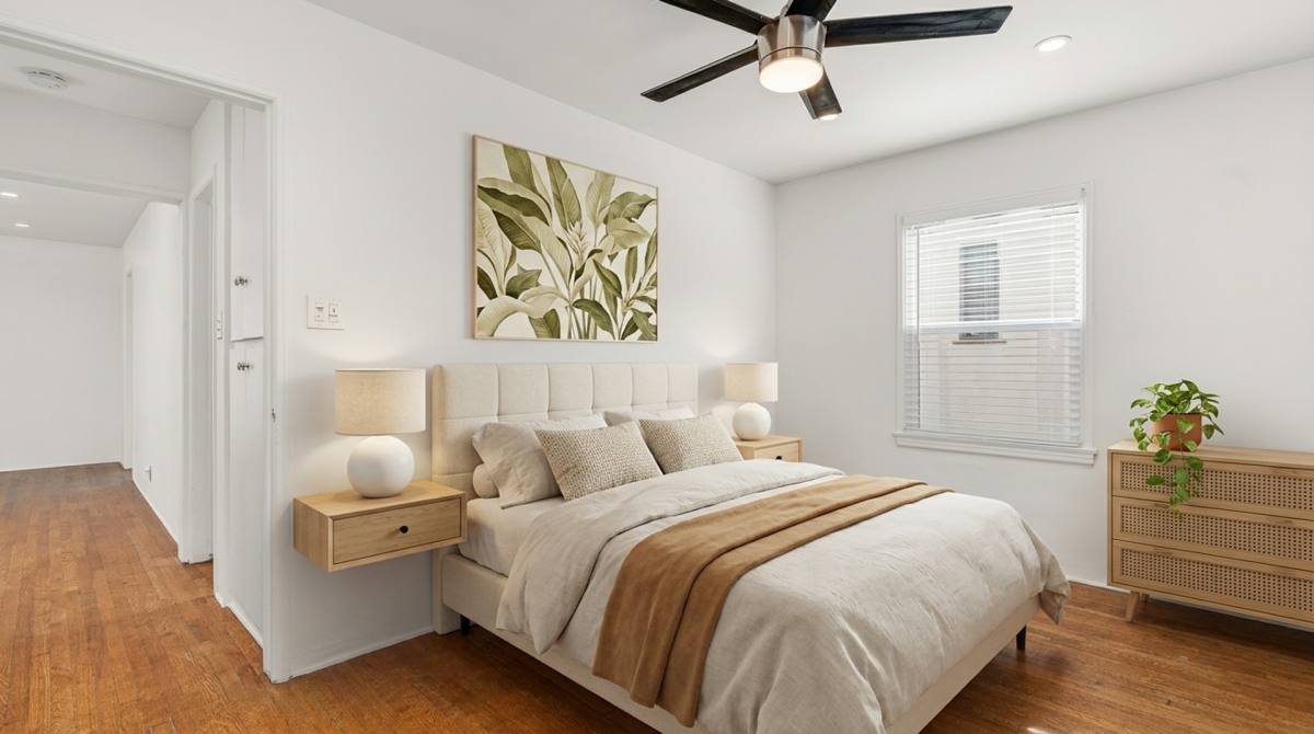 Apartment for rent at 126-132 Bonito Ave, Long Beach, CA 90802