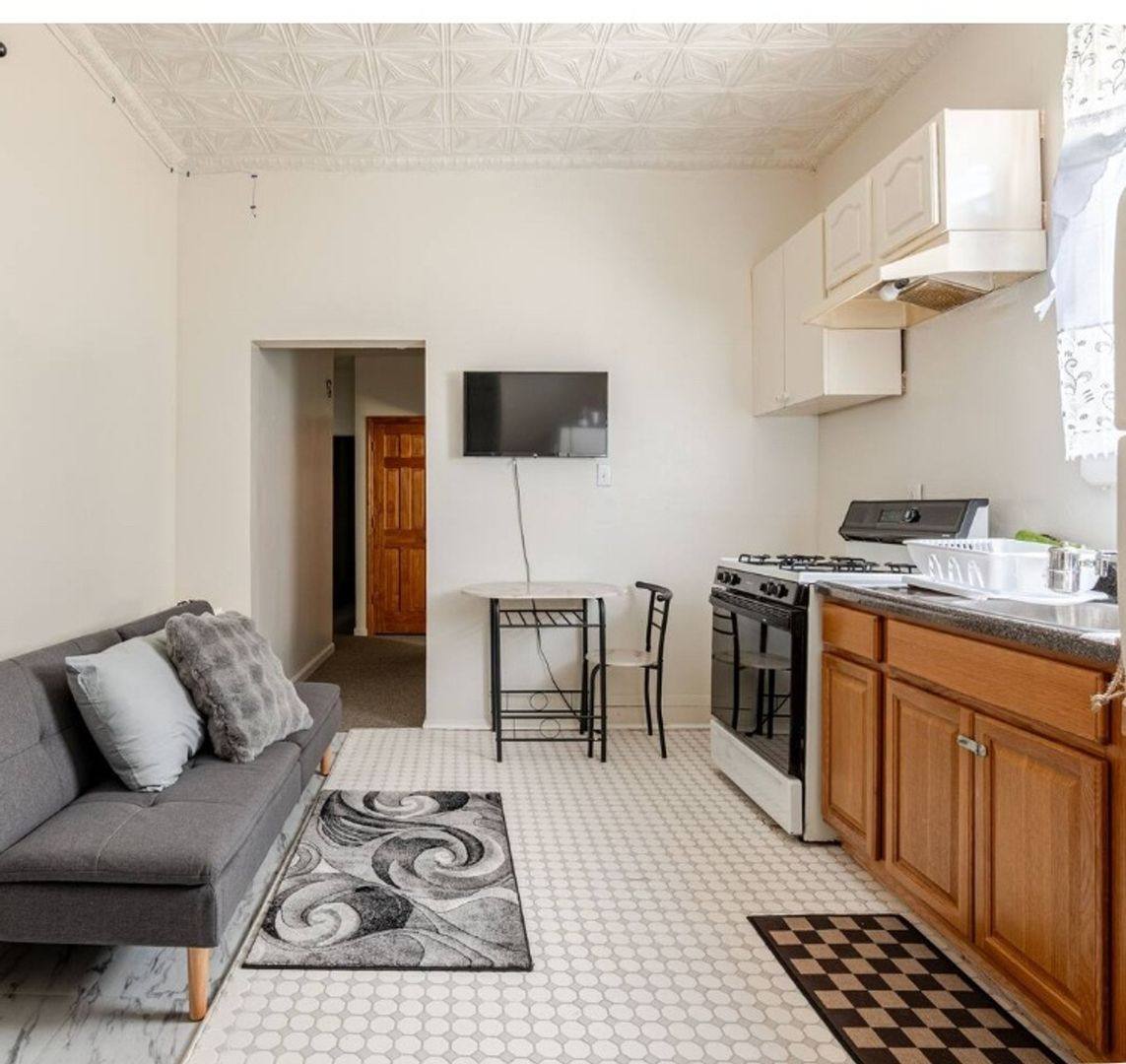 Apartment for rent at 1234 New York Ave, Brooklyn, NY 11203