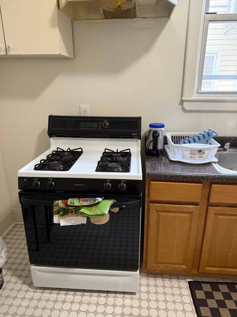 Apartment for rent at 1234 New York Ave, Brooklyn, NY 11203