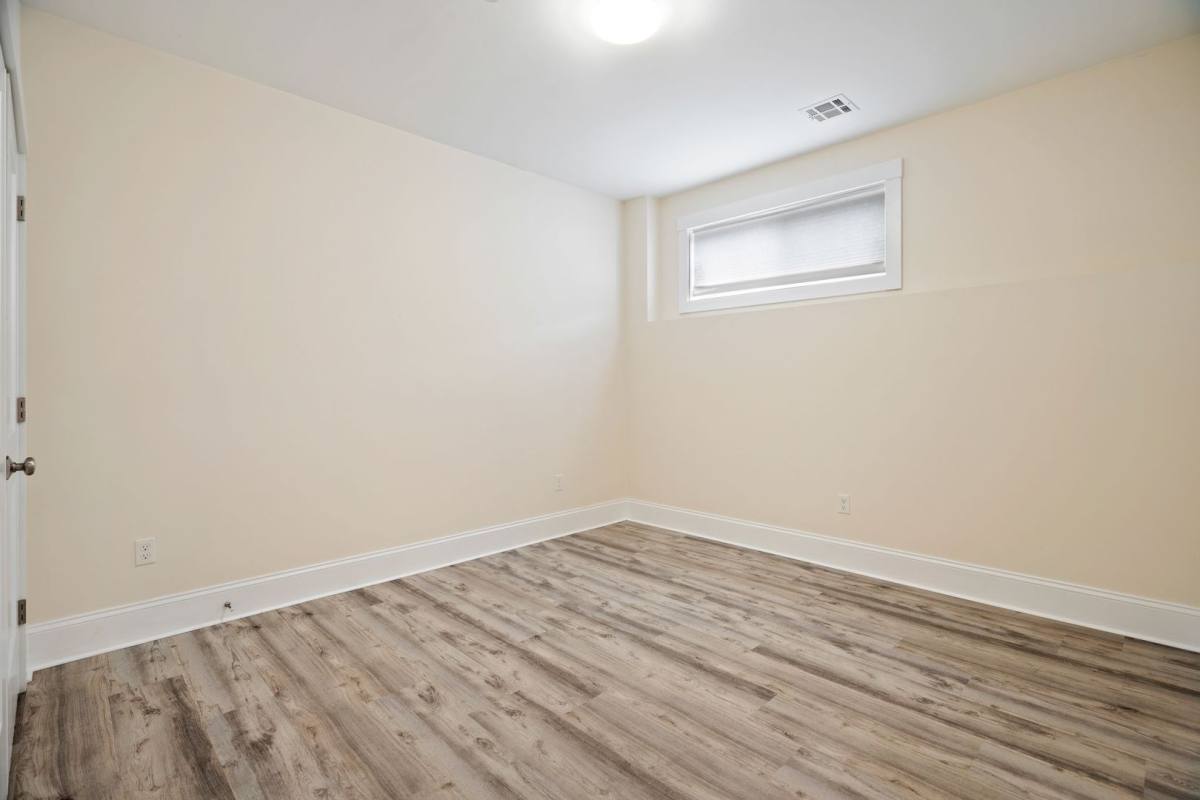 Townhouse for rent at 42 Maple St, Dover, NH 03820