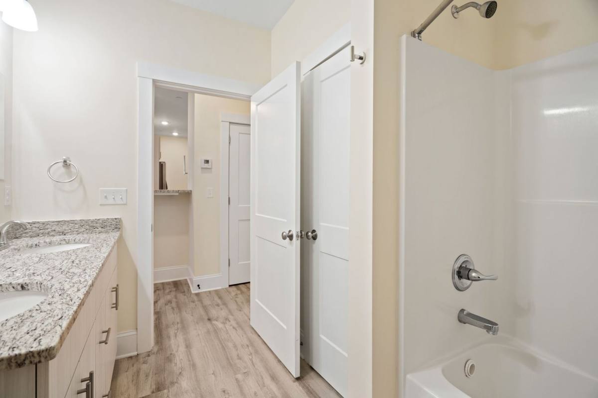 Townhouse for rent at 42 Maple St, Dover, NH 03820