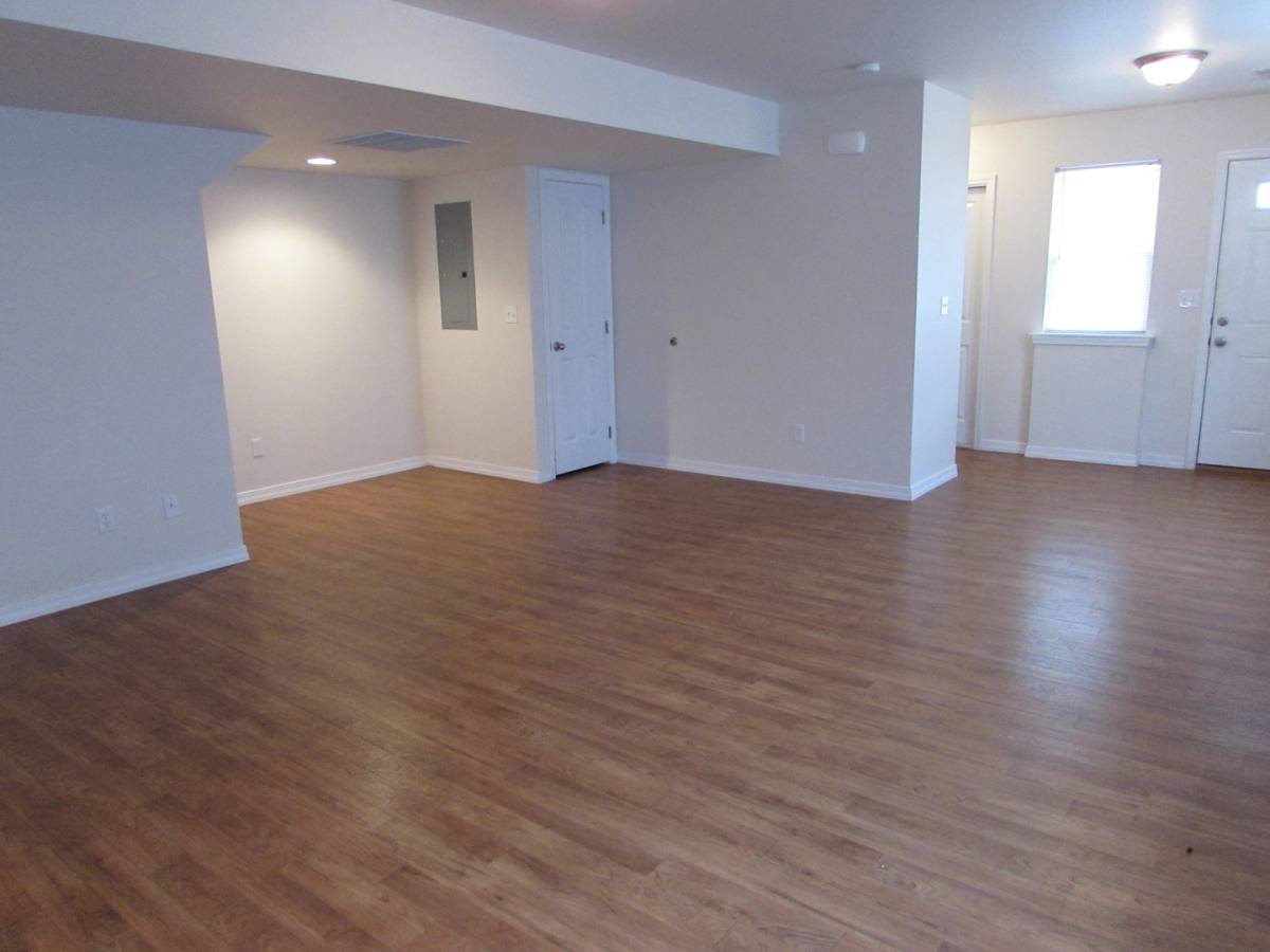 Apartment for rent at 114 Andrews Dr, Saint Robert, MO 65584