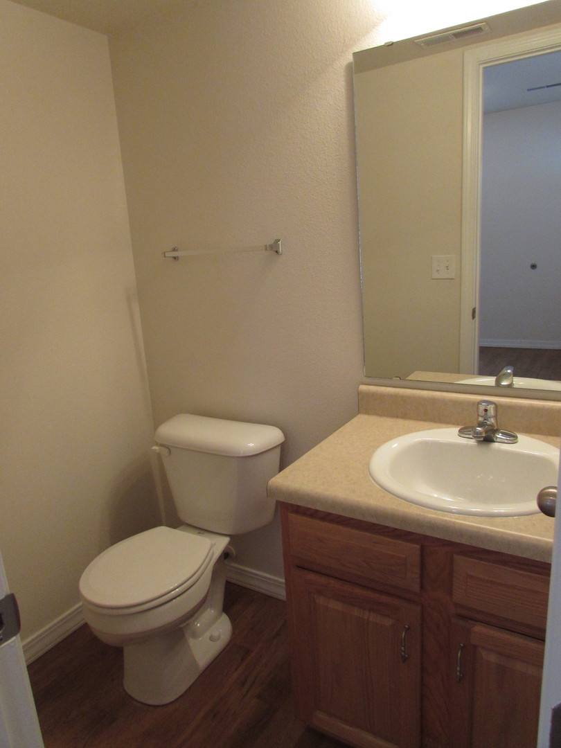 Apartment for rent at 114 Andrews Dr, Saint Robert, MO 65584