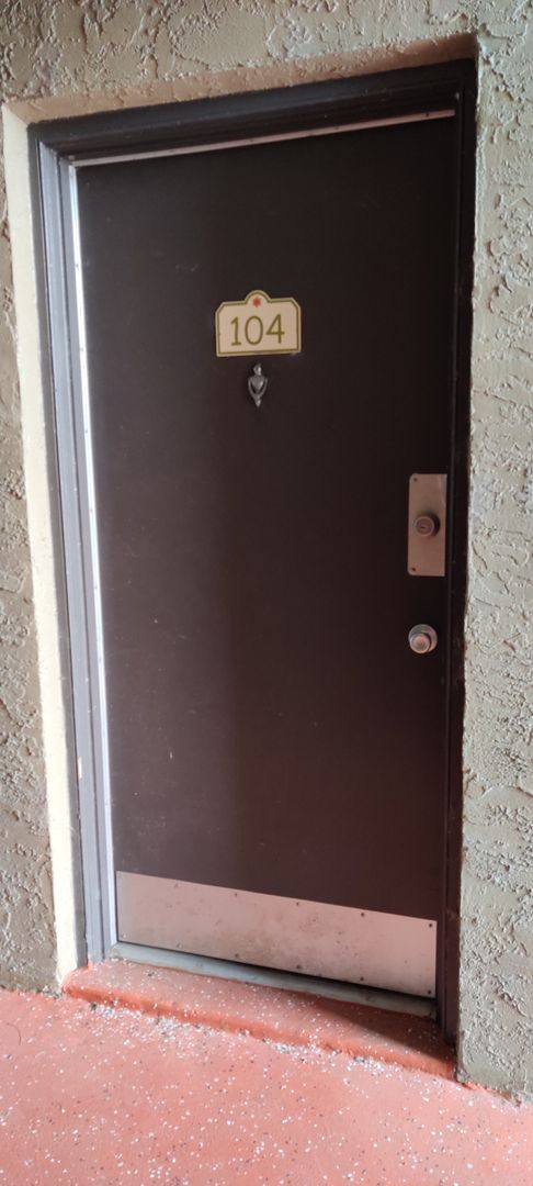 Apartment for rent at 285 Wymore Rd, Altamonte Springs, FL 32714