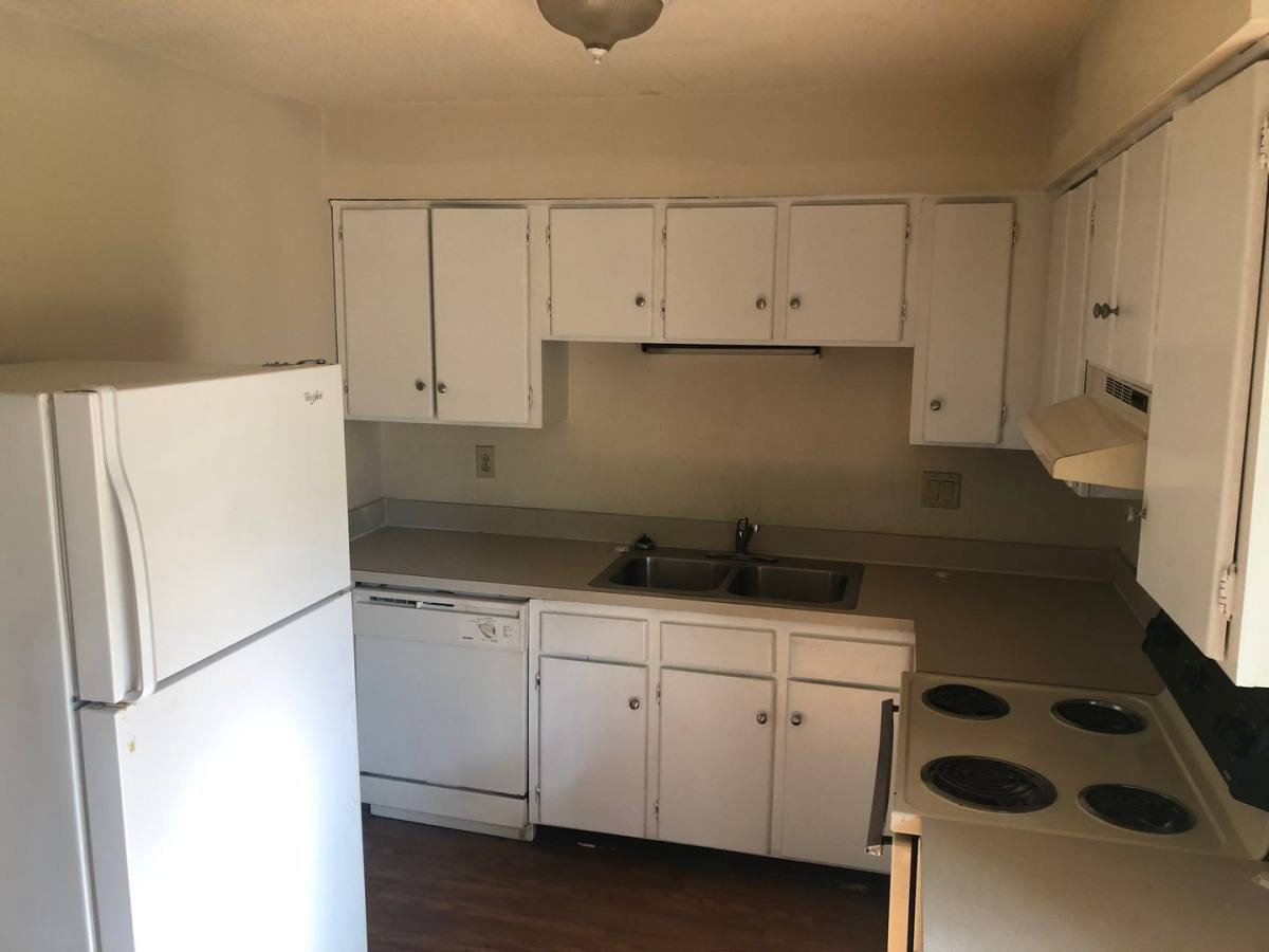 Condo for rent at 2021 Harvest Lane, Charlotte, NC 28210