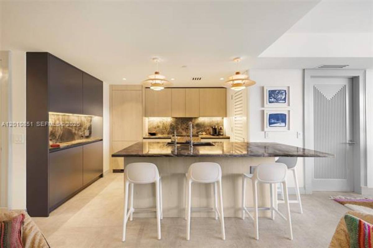 Apartment for rent at 5875 Collins Ave, Miami Beach, FL 33140