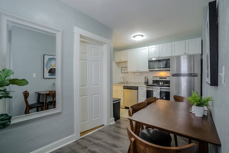 Apartment for rent at 3811 Mercier St #103, Kansas City, MO 64111