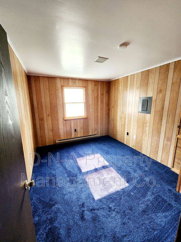 Apartment for rent at 520 Post Hill Rd #202, Henryville, PA 18332