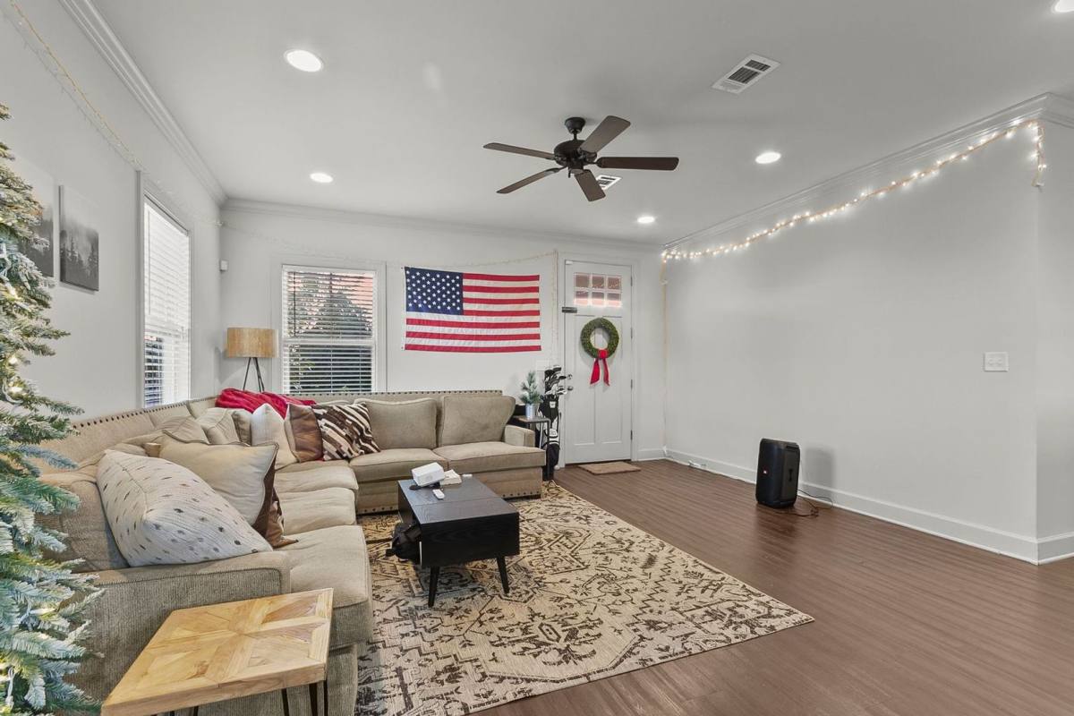 House for rent at 1524 1st Ave, Tuscaloosa, AL 35401