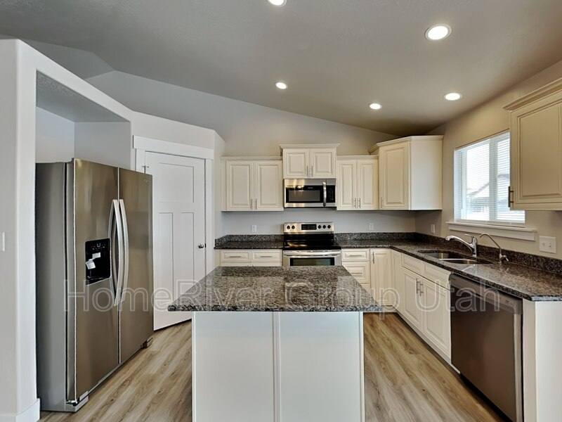 House for rent at 1375 E Rachel Way, Eagle Mountain, UT 84005