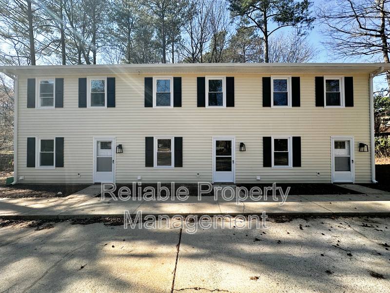 Townhouse for rent at 102 Stowe Place #B, Garner, NC 27529