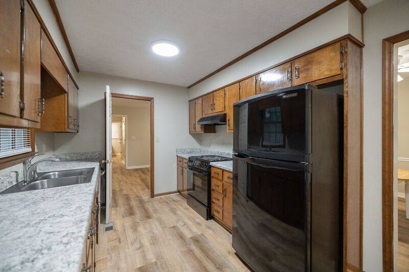 House for rent at 1151 Brookwood Dr, Watkinsville, GA 30677