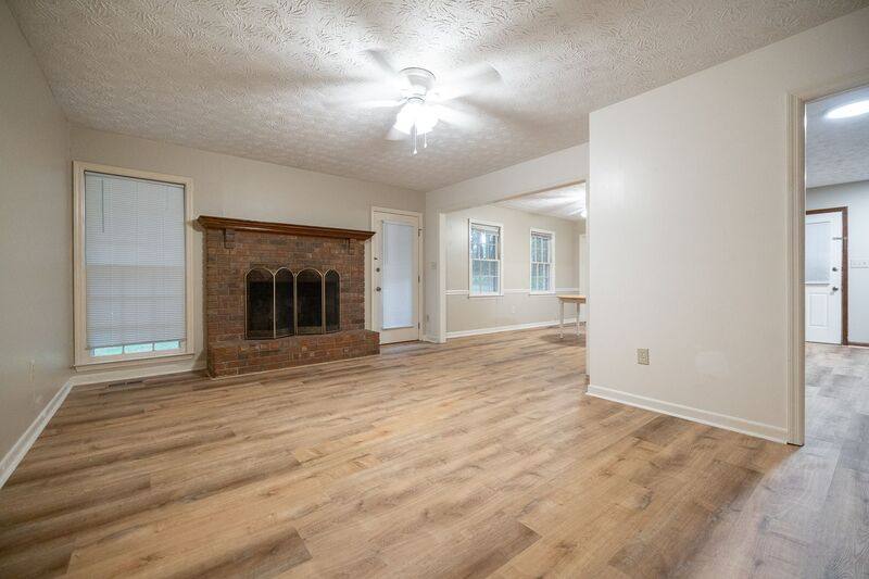 House for rent at 1151 Brookwood Dr, Watkinsville, GA 30677