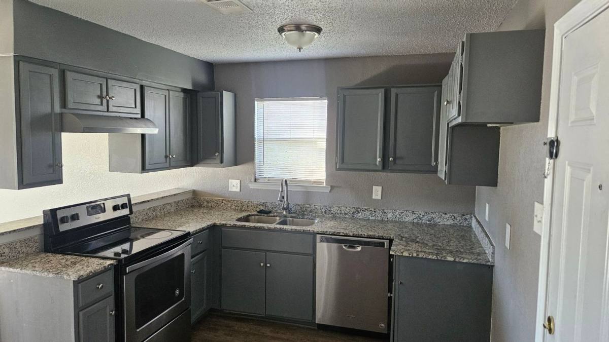 Apartment for rent at 4959-4965 Miller Ave, Fort Worth, TX 76119