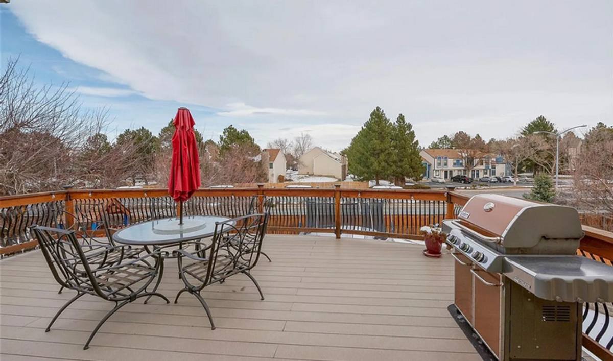 Apartment for rent at 504 S Laredo Circle, Aurora, CO 80017