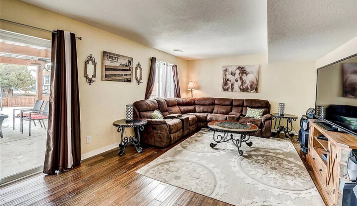 Apartment for rent at 504 S Laredo Circle, Aurora, CO 80017