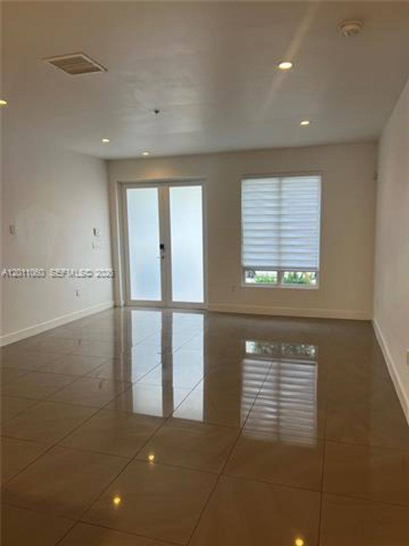 Condo for rent at 10245 NW 63rd Terrace, Miami, FL 33178