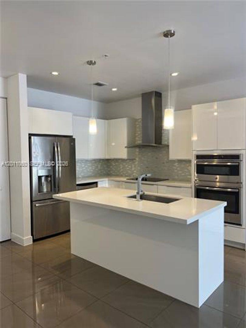 Condo for rent at 10245 NW 63rd Terrace, Miami, FL 33178