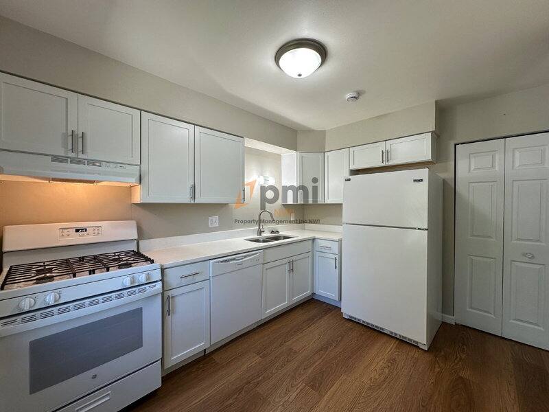 Townhouse for rent at 1609 Monticello Park Dr, Valparaiso, IN 46383