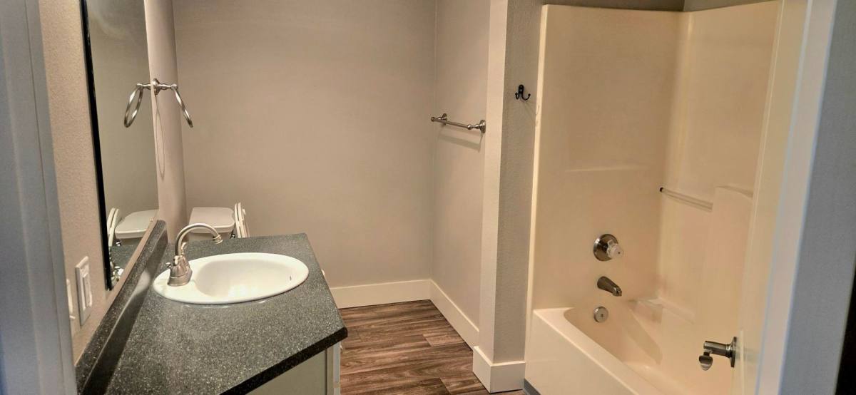Apartment for rent at 215 23rd Ave SW, Puyallup, WA 98371