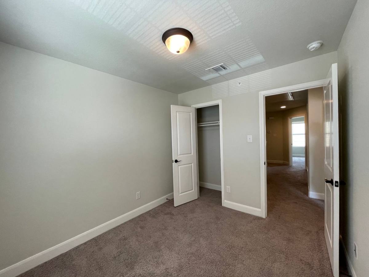 Townhouse for rent at 6423 Melanzane Ave, San Antonio, TX 78233